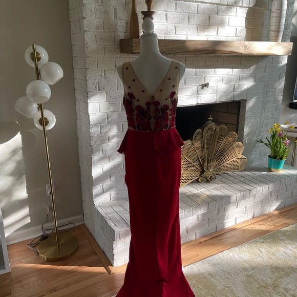 Marchesa Notte beaded gown ♥️ - Picture 8 of 9